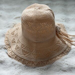GRANK Elegant Cream Crochet Women's Fordable Adjustable Cord Sun Hat